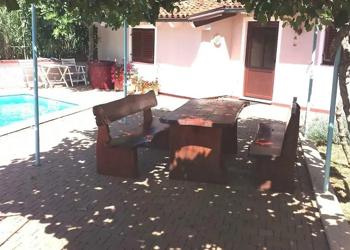 Stella Guest house Vinkuran